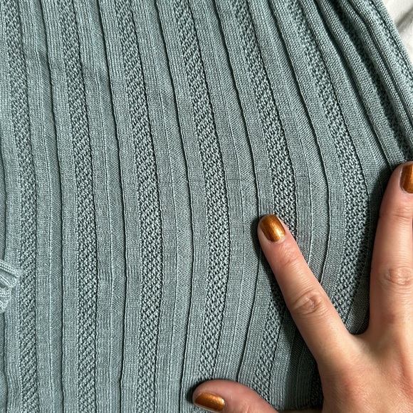 Happy Rose Cardigan - Picture 5 of 6